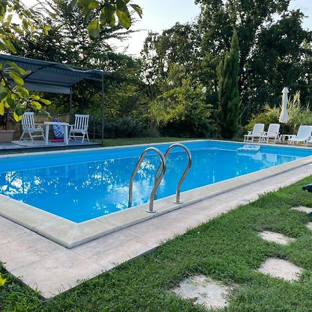 Tenuta Nissole Rocchetta Tanaro المظهر الخارجي الصورة